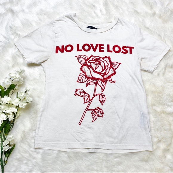 Urban Outfitters Tops - BDG No Love Lost XS Top